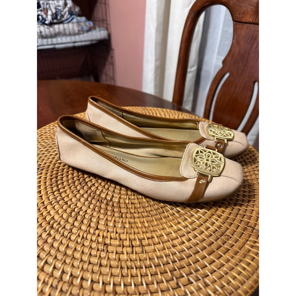 Christian Siriano for Payless Cream Brown Trim Gold Buckle Ballet Flats Size 6